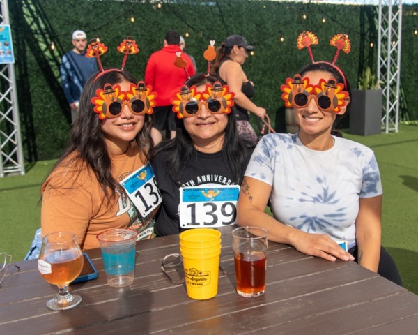 3 women wearing turkey sunglasses